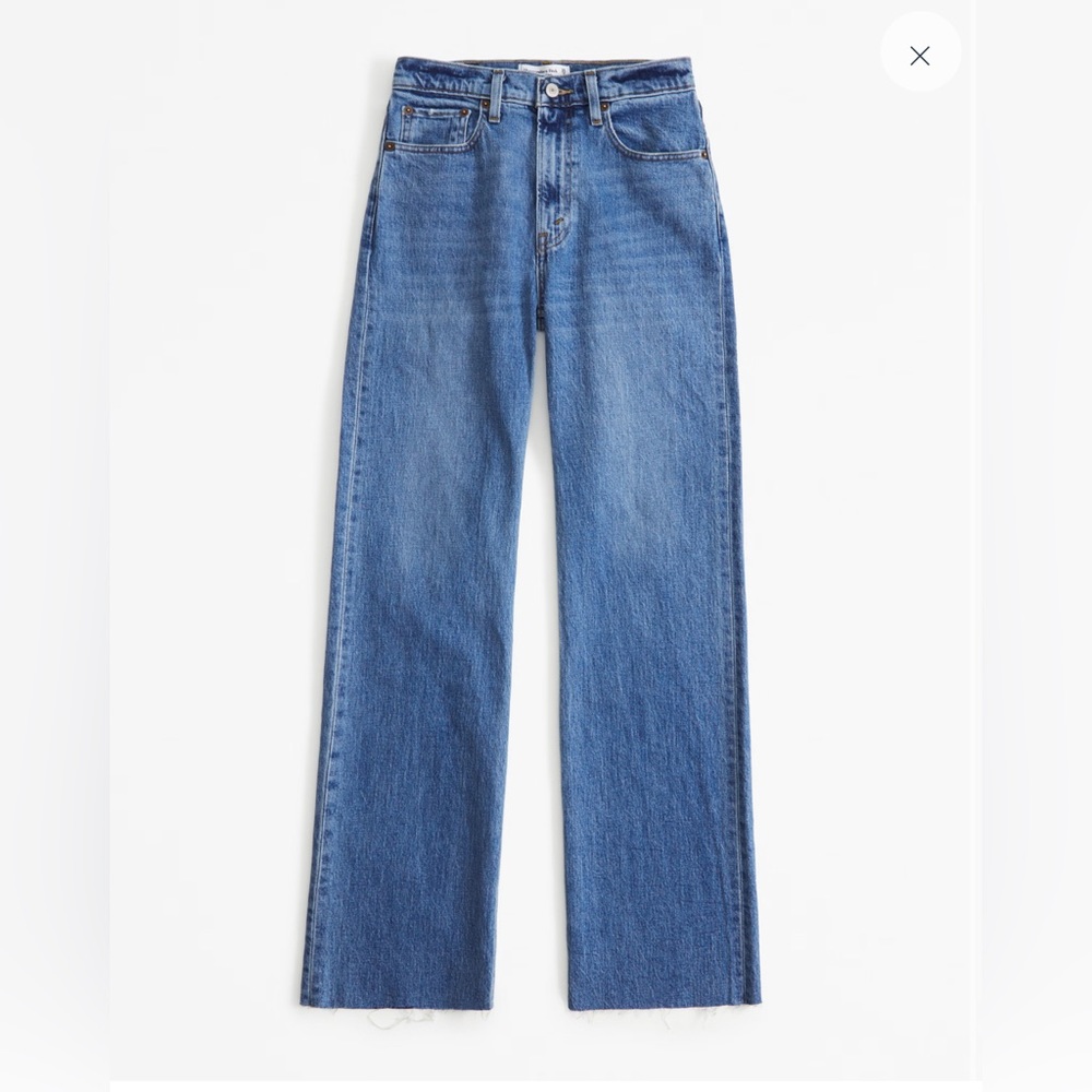 Abercrombie High Rise 90s Relaxed Jean size 25/R